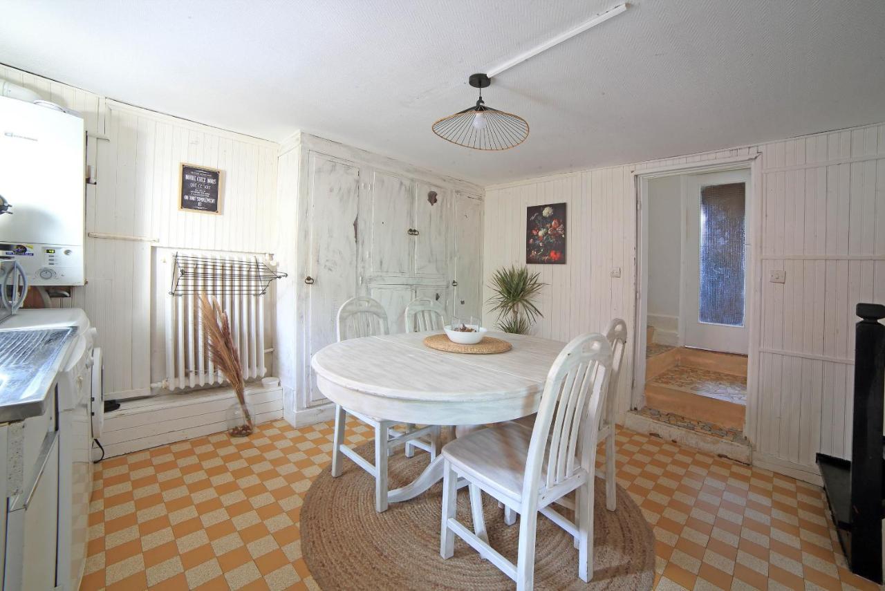 Homestay 3, Calme, 1 Station De Paris *